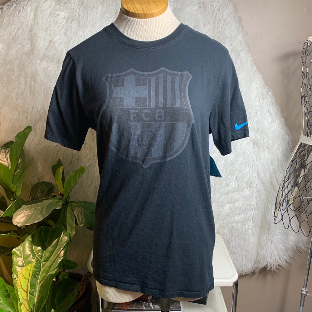Nike graphic tee